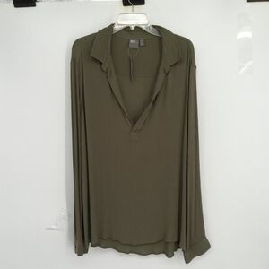 NWT ASOS 2X green pullover henley style v neck blouse